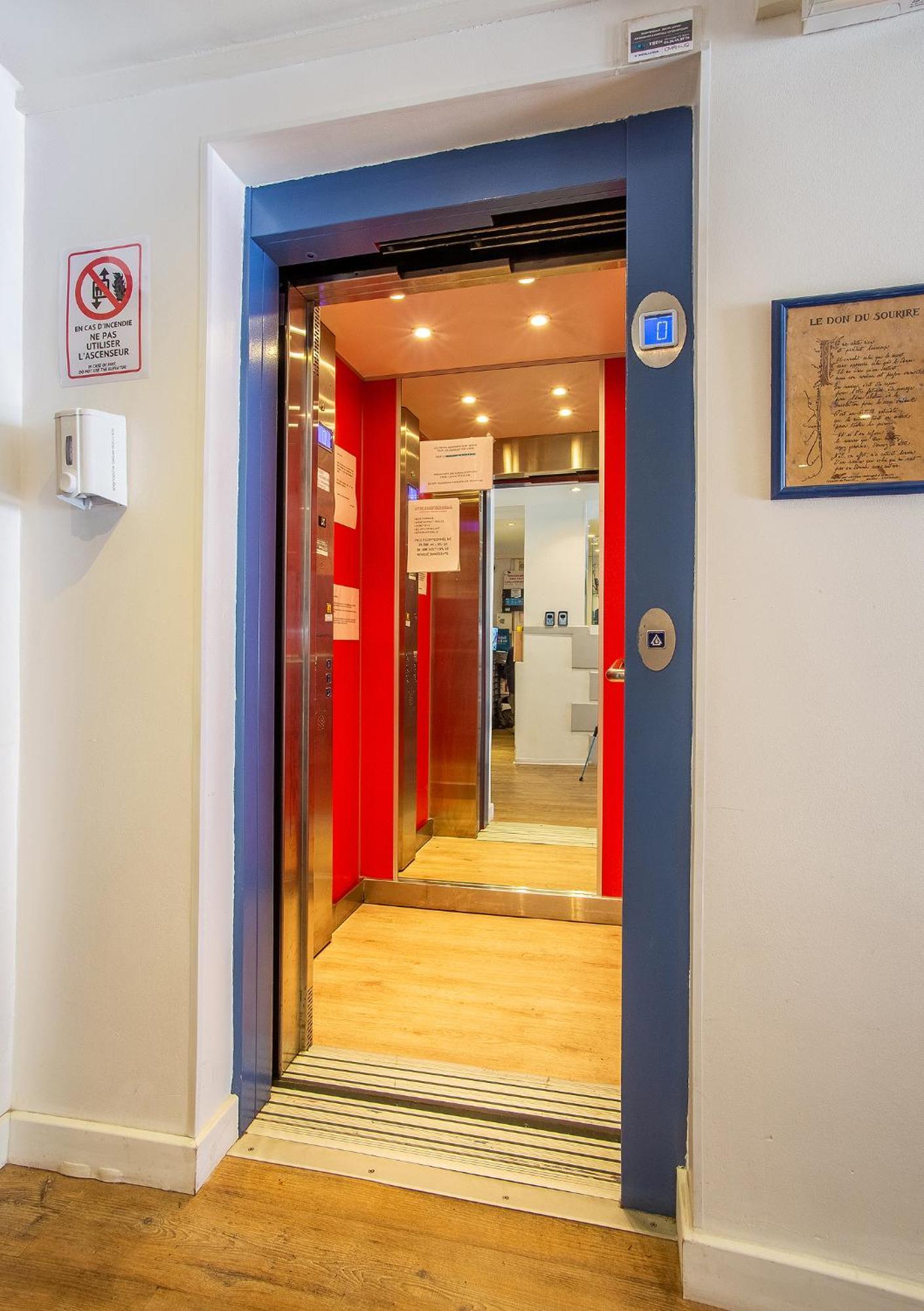 Cit'Hotel Azur Hotel Balaruc-les-Bains Eksteriør billede